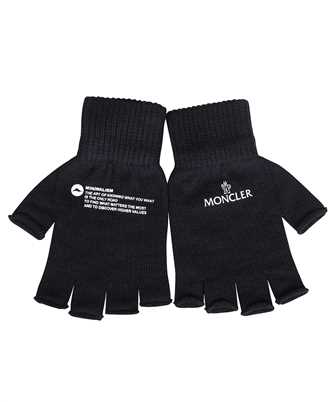 Moncler 3A000.02 M1131 Gloves
