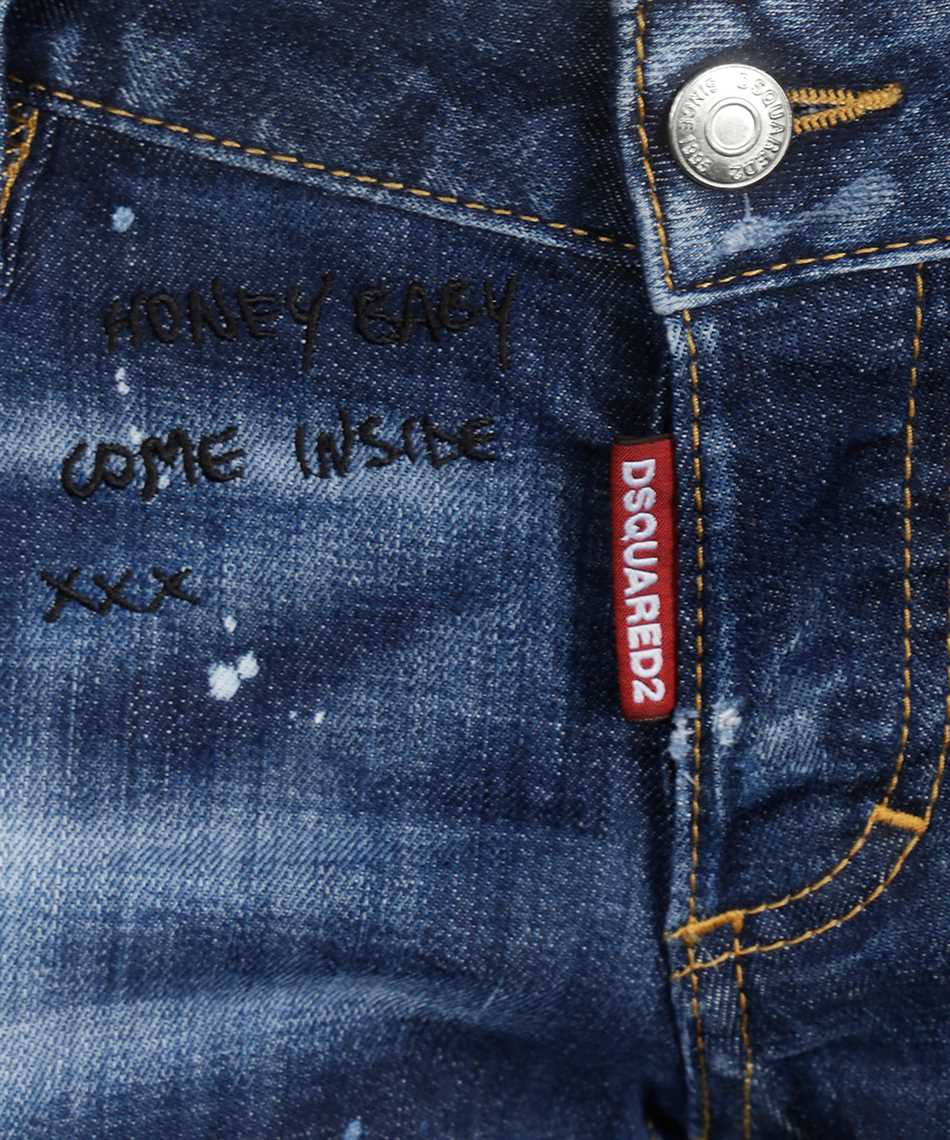 dsquared logo jeans