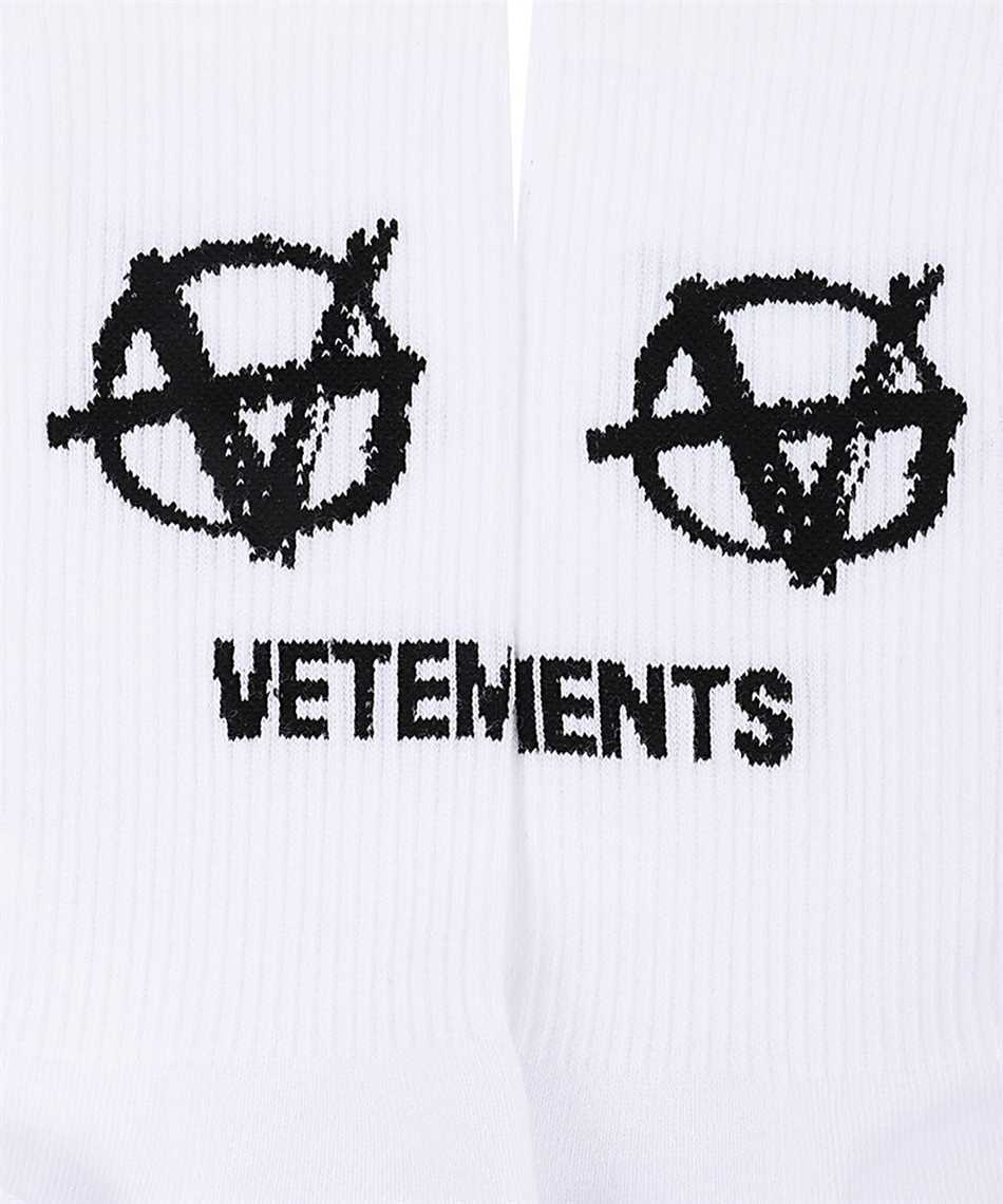 Vetements UA65SO120W NEW ANARCHY Socken 2