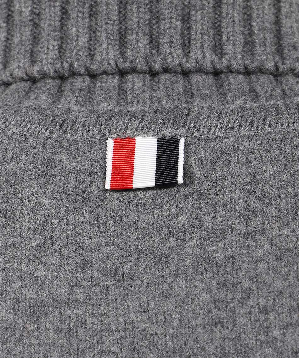 Thom Browne MKJ083A Y1019 MILANO STITCH CAR Coat Grey
