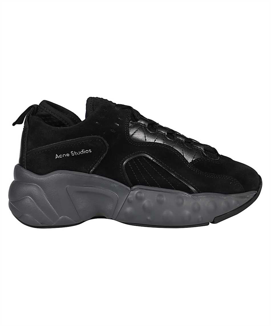 manhattan sneakers