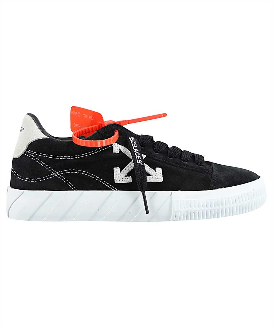 black & white low vulcanized sneakers
