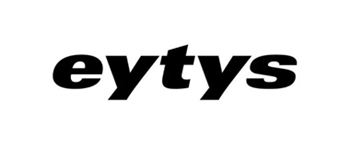 <p>Eytys ist ein unabhängiges Modehaus aus Stockholm, das 2013 von den Jugendfreunden Jonathan Hirschfeld und Max Schiller gegründet wurde. Die Marke begann mit dem Wunsch, Grenzen im Schuhdesign zu durchbrechen, eine Vision, die später auch Jeans und Konfektionskleidung umfasste.<br />
Die Eytys-Kollektionen werden über seinen Online-Shop, stationäre Filialen in London und Stockholm sowie ein Netzwerk renommierter Multibrand-Stores weltweit vertrieben.</p>
