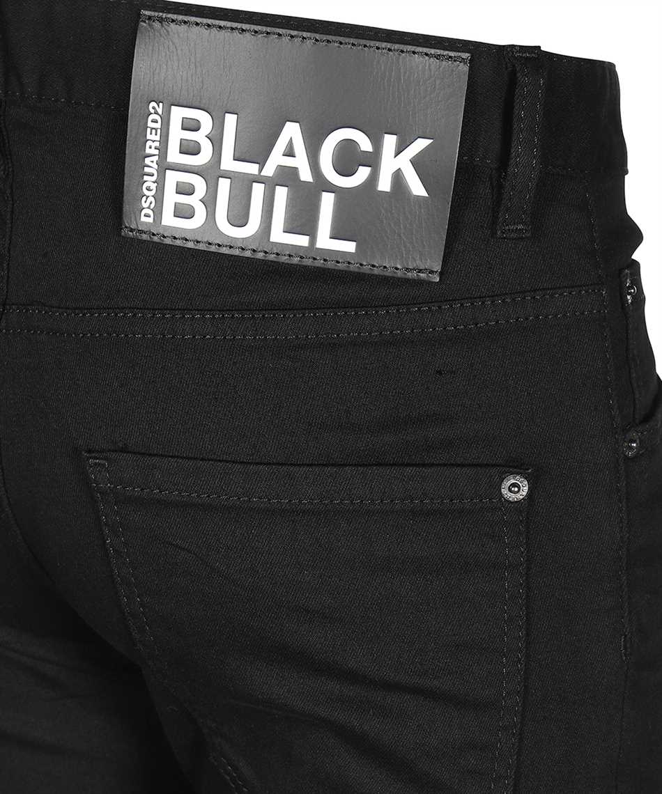 Dsquared2 S74LB1282 S30730 SKATER Jeans 3