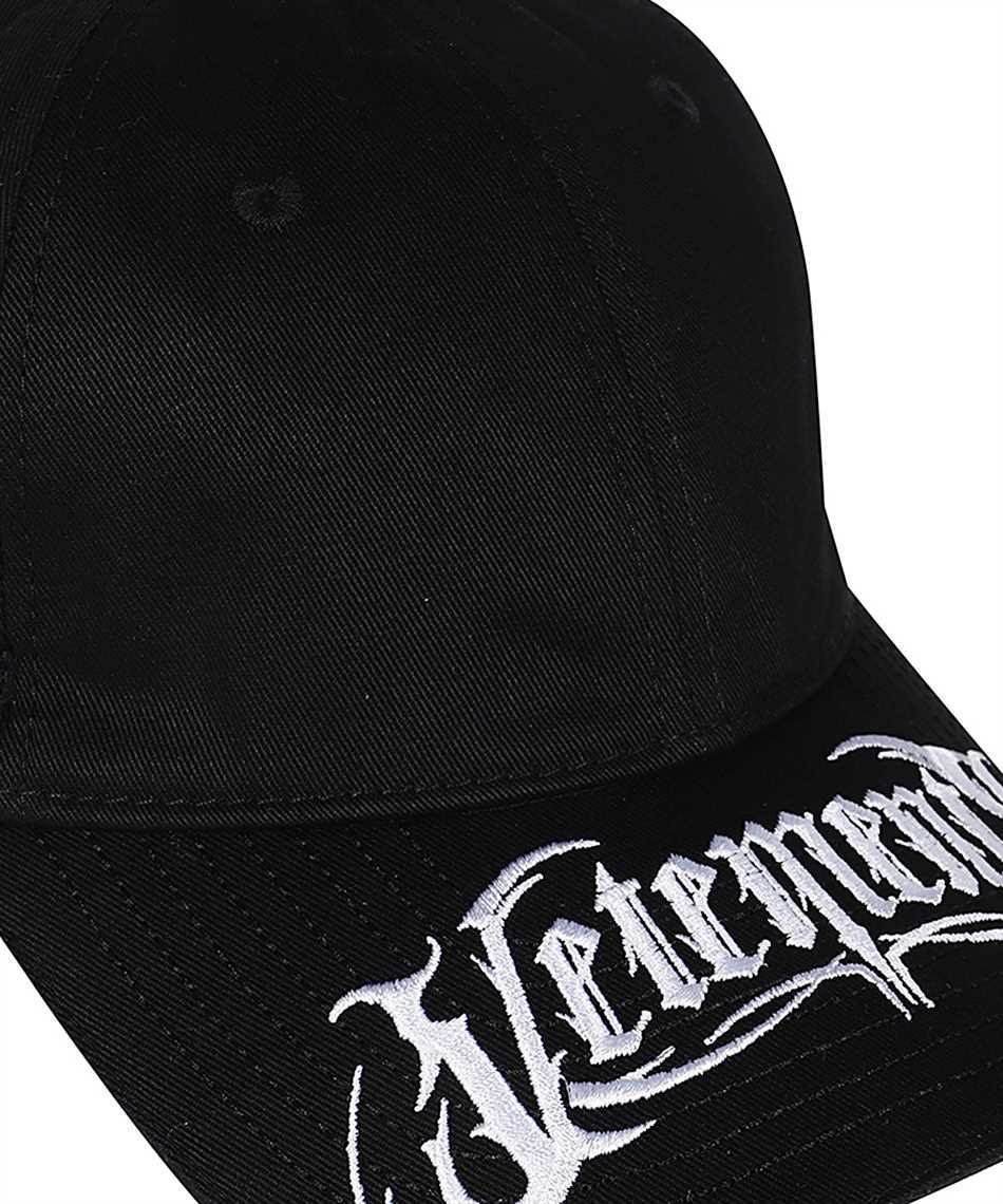Vetements UA65CA180B METAL LOGO Kappe 3