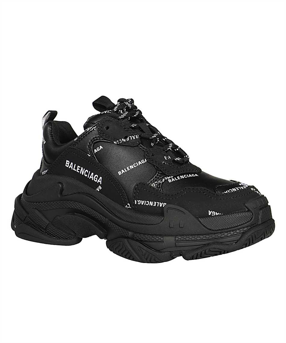 Balenciaga 524039 W2FA1 TRIPLE S Sneakers Black