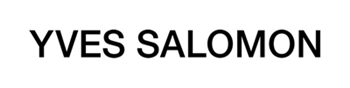 <p>Rispettoso della storia e cronicamente curioso del presente e del futuro, Yves Salomon continua ad ampliare i confini della creatività stagione dopo stagione, con l'obiettivo costante di inventare una silhouette che nasconda la sua raffinatezza sotto un aspetto ingannevolmente semplice. La Maison è pensata per il tipo di donne e uomini che pensano al lusso come a qualcosa di intrinsecamente cool, moderno e sobrio.<br />
Progettati e realizzati da esperti artigiani negli atelier parigini della Maison, ognuno dei pezzi di Yves Salomon è realizzato con una cura eccezionale. Dalla scelta dei materiali alla precisione costruttiva e alla cura dei dettagli, ogni singola fase del processo produttivo segue un know-how di lunga data, il tutto assumendo una posizione ecologicamente e socialmente sostenibile.</p>
