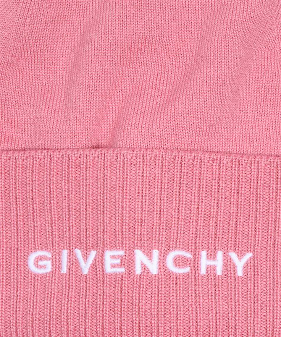 Givenchy BGZ01A G01D Beanie 3